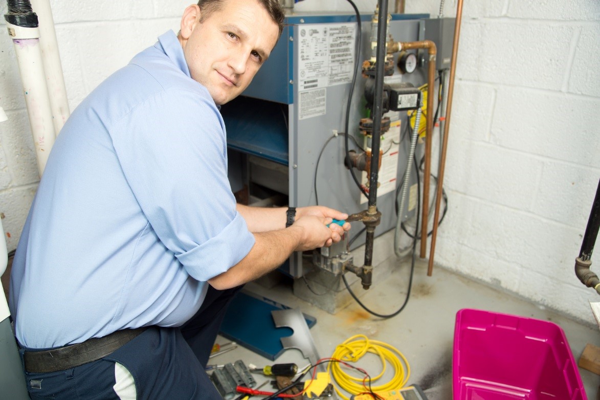 3 Signs that You Need Professional Furnace Repair in Maple Grove, MN